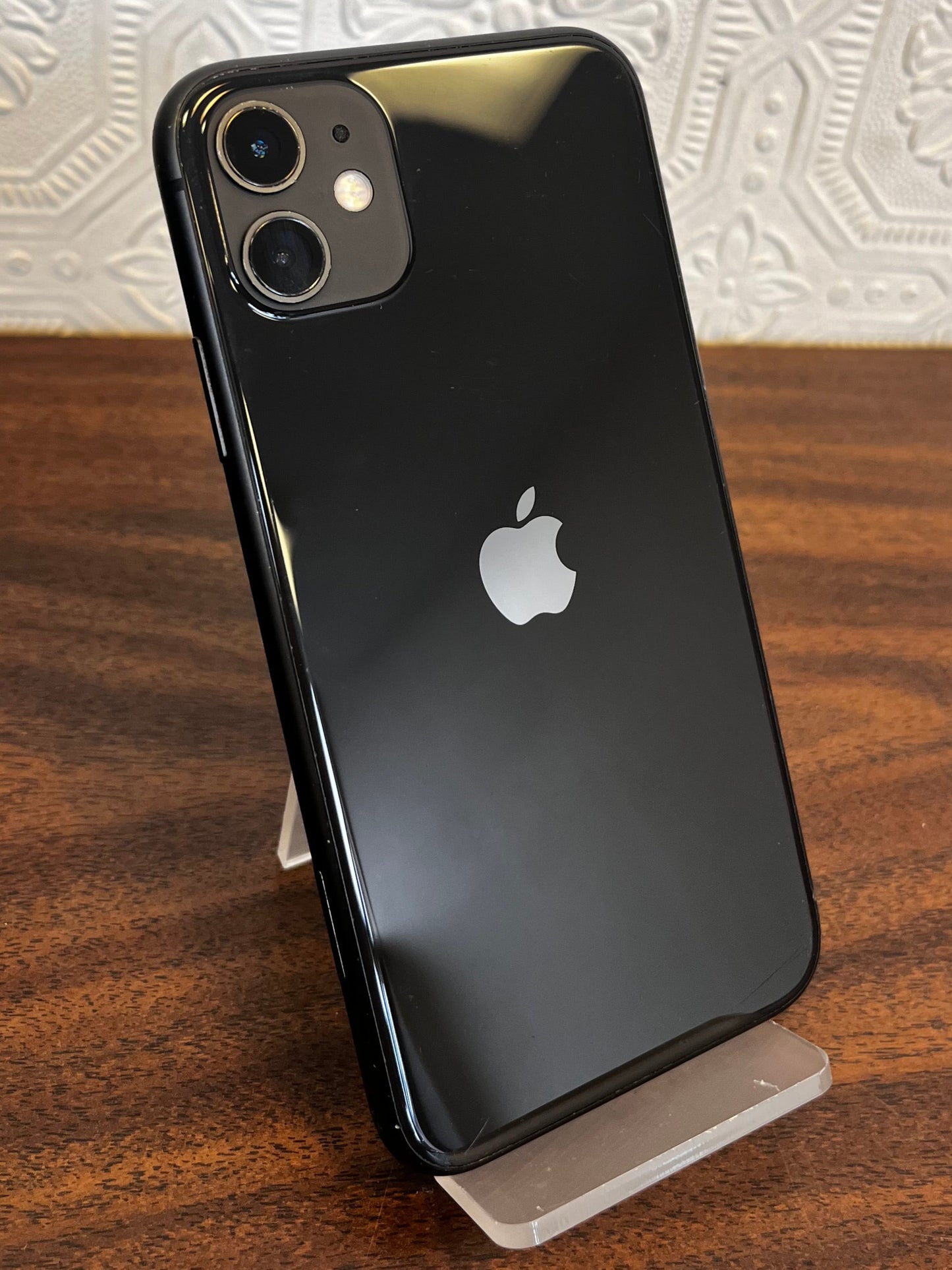 iPhone 11 64GB Black - Re-Certified