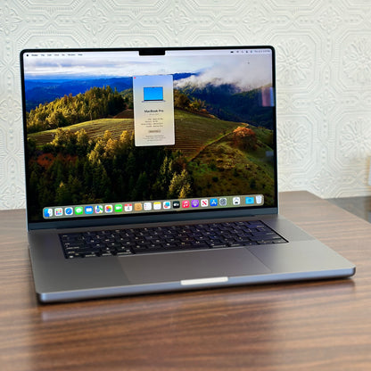 Apple MacBook Pro 16.2" (2021) M1 Max - Open Box